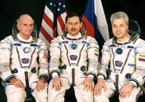 Деннис Тито (США), Талгат Мусабаев и Юрий Батурин