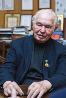 Валерий Николаевич Ганичев -   Председатель Союза писателей и сопредседатель Всемирного русского народного Собора